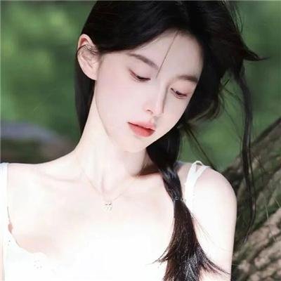 女孩的夏日秘密